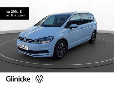 Pure white Gebraucht 2021 VW Touran Active Van / Kleinbus | 22.980 € (Fairer Preis)