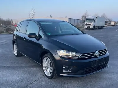 Second-hand VW Golf VII 110 CP (80 kW) 2015 Negru Hatchback