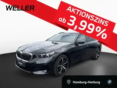 Gebraucht BMW 520 M Sport 197 PS (144 kW) 2025 Sophistograu (grau) Kombi