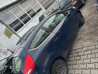 Gebraucht Ford Fiesta 82 PS (60 kW) 2010 Blau Coupé