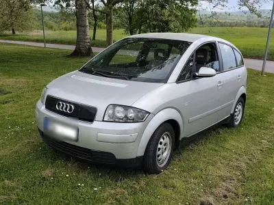 Gebraucht Audi A2 61 PS (44 kW) 2002 Silber Kleinwagen