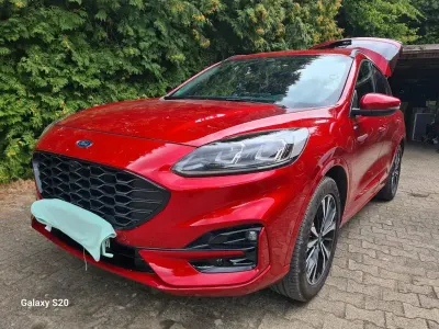 Gebraucht Ford Kuga ST-Line X 224 PS (164 kW) 2020 Rot SUV