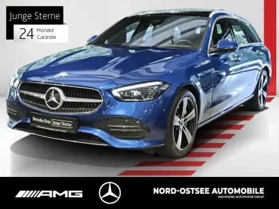 Gebraucht Mercedes C300 Avantgarde 258 PS (189 kW) 2023 Metalliclack spektralblau Kombi