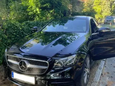 Gebraucht Mercedes E400 AMG 333 PS (244 kW) 2017 Schwarz