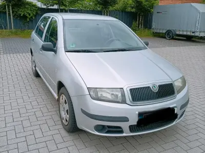Gebraucht Skoda Fabia 54 PS (39 kW) 2007 Silber Kleinwagen