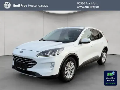 Używany Ford Kuga Titanium 224 KM (164 kW) 2022 Biały SUV