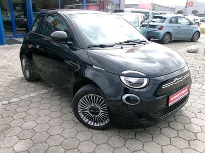Gebraucht Fiat 500e Icon 86 kW (118 PS) 2023 Schwarz Limousine