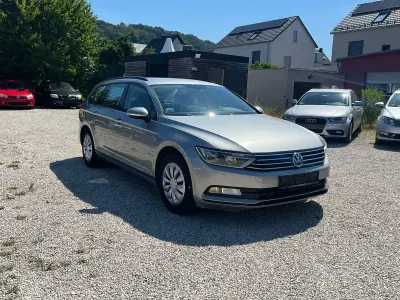 Gebraucht VW Passat Trendline 120 PS (88 kW) 2015 Silber Limousine