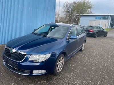 gebraucht Skoda Superb Combi Elegance