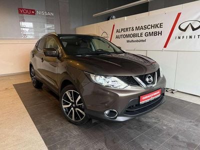 Gebraucht Nissan Qashqai N-Connecta 131 PS (96 kW) 2015 Braun SUV