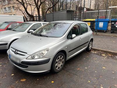 Peugeot 307
