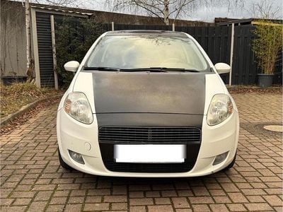 Weiß Gebraucht 2006 Fiat Punto Kleinwagen | 2.750 € (Etwas zu teuer)