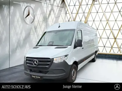 Gebraucht Mercedes Sprinter 170 PS (125 kW) 2025 Arktikweiß Van