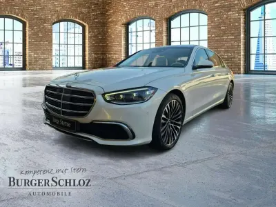 Gebraucht Mercedes S400 330 PS (242 kW) 2022 Manufaktur diamantweiß bright Limousine
