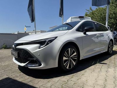 Nouă Toyota Corolla 152 CP (111 kW) 2026 Alb Break