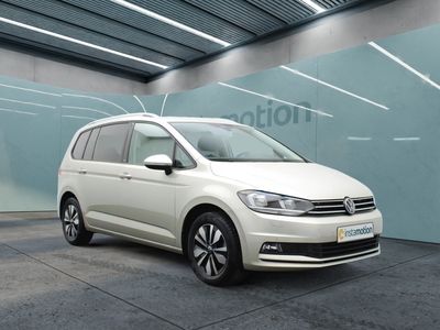 Gebraucht VW Touran S 150 PS (110 kW) 2024 Silber Van / Kleinbus