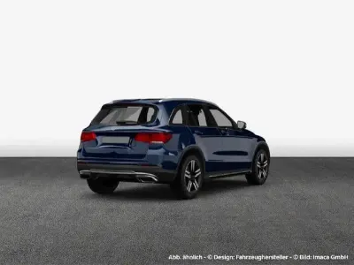 Gebraucht Mercedes GLC300e AMG 306 PS (225 kW) 2022 Blau