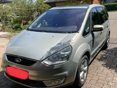 Usata Ford Galaxy 145 CV (106 kW) 2009 Andere farben Monovolume