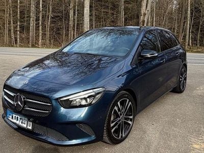 Usata Mercedes B200 AMG 150 CV (110 kW) 2019 Monovolume