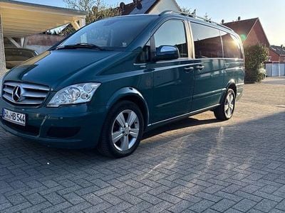 Gebraucht Mercedes Viano Edition 163 PS (119 kW) 2013 Grün Van / Kleinbus
