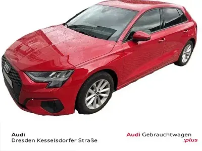 Gebraucht Audi A3 150 PS (110 kW) 2023 Tangorot metallic Limousine