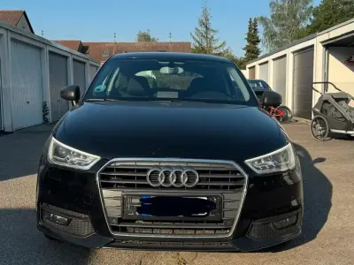 Gebraucht Audi A1 Sportback S-Line 95 PS (69 kW) 2015 Schwarz Kleinwagen