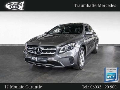 Gebraucht Mercedes GLA180 Urban 122 PS (89 kW) 2017 Grau SUV