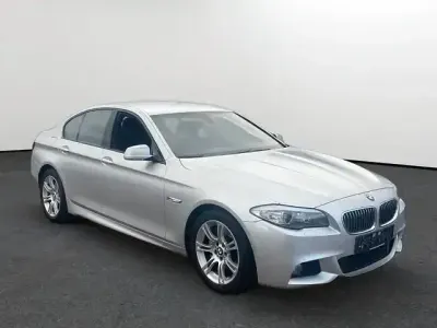 Używany BMW 520 M Sport 184 KM (135 kW) 2013 Srebrny Sedan/Limuzyna