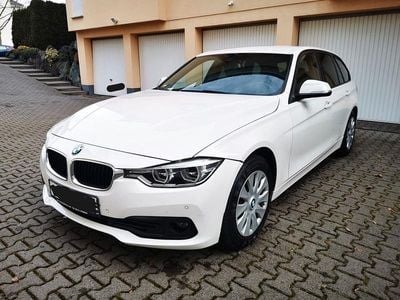 Gebraucht BMW 318 Sport Line 136 PS (100 kW) 2017 Weiß Kombi