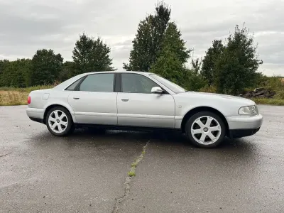 Gebraucht Audi A8L Comfort 310 PS (228 kW) 2001 Silber Limousine