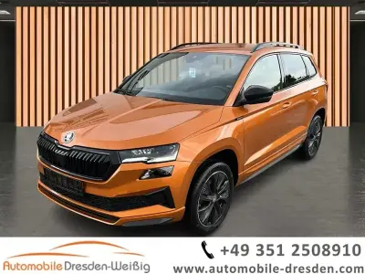 Gebraucht Skoda Karoq SportLine 150 PS (110 kW) 2025 Phoenixorange metallic SUV