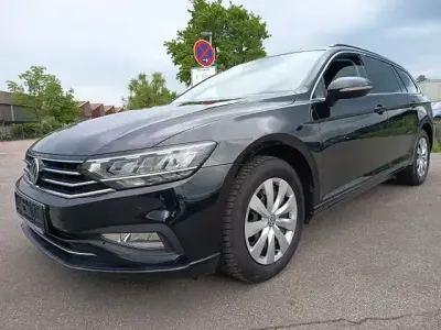 Gebraucht VW Passat Business 150 PS (110 kW) 2020 Schwarz Kombi