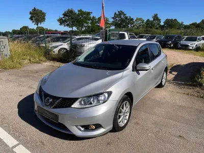 Gebraucht Nissan Pulsar Acenta 116 PS (85 kW) 2015 Silber Kleinwagen