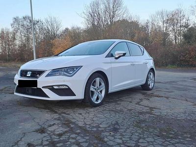 Weiß Gebraucht 2018 Seat Leon FR Limousine | 14.500 € (Guter Preis)