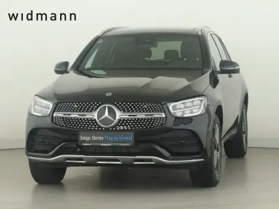 Gebraucht Mercedes GLC300e AMG line 320 PS (235 kW) 2021 Schwarz SUV