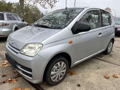 Silber Gebraucht 2006 Daihatsu Cuore Kleinwagen | 1.500 € (Guter Preis)