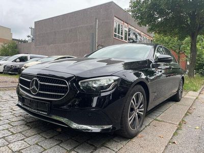 Mercedes E200