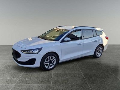 Używany Ford Focus Cool & Connect 125 KM (91 kW) 2022 Biały Kombi