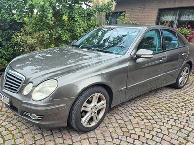 Mercedes E280