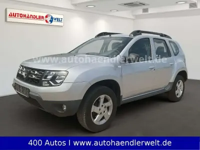 Gebraucht Dacia Duster Lauréate 109 PS (80 kW) 2014 Silber SUV