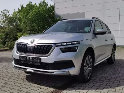 Gebraucht Skoda Kamiq Tour 110 PS (80 kW) 2023 Brilliantsilber metallic SUV