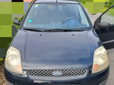 Gebraucht Ford Fiesta 60 PS (44 kW) 2006 Blau Kleinwagen