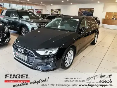 Gebraucht Audi A4 Comfort 190 PS (139 kW) 2022 Mythosschwarz metallic Kombi