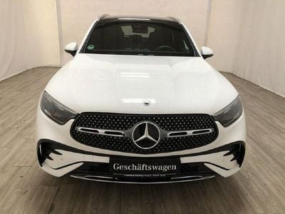 Unilack polarweiss Gebraucht 2023 Mercedes GLC220 AMG | 51.880 € (Guter Preis)