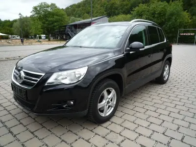 Gebraucht VW Tiguan Team 150 PS (110 kW) 2010 Schwarz SUV
