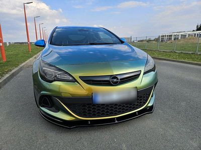 Second-hand Opel Astra Design Edition 280 CP (205 kW) 2014 Albastru Coupe