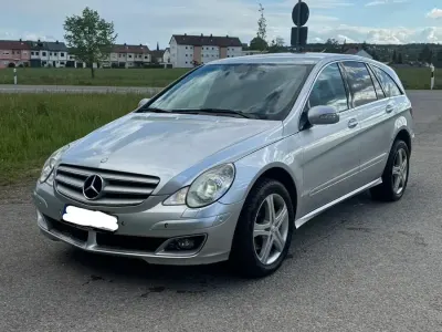 Gebraucht Mercedes R320 224 PS (164 kW) 2007 Silber Van / Kleinbus