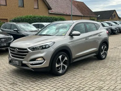 Gebraucht Hyundai Tucson 177 PS (130 kW) 2017 Gold SUV