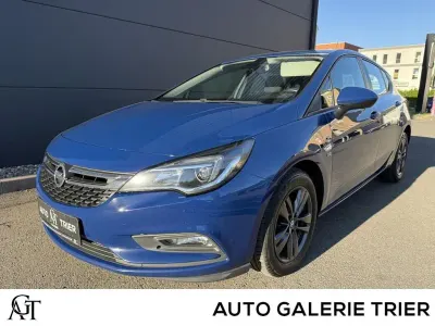 Gebraucht Opel Astra 110 PS (80 kW) 2019 Blau Limousine
