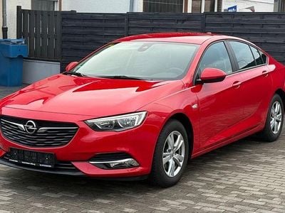 Rot Gebraucht 2018 Opel Insignia Limousine | 7.700 € (Guter Preis)